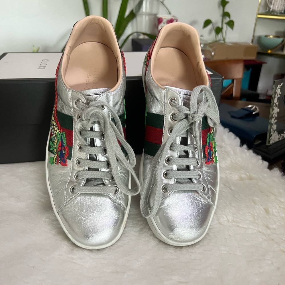 • Authenticity Guarantee
Gucci Ace Embroidered Men's Sneaker Silver Dragon shoes - Picture 16 of 16